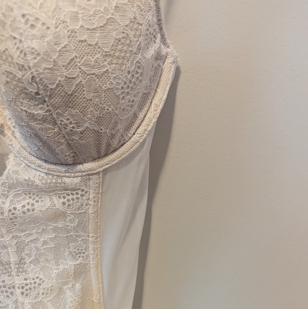 Victoria's Secret Sheer Ivory Lace Corset Bustier Bridal Coquette - Picture 5 of 13